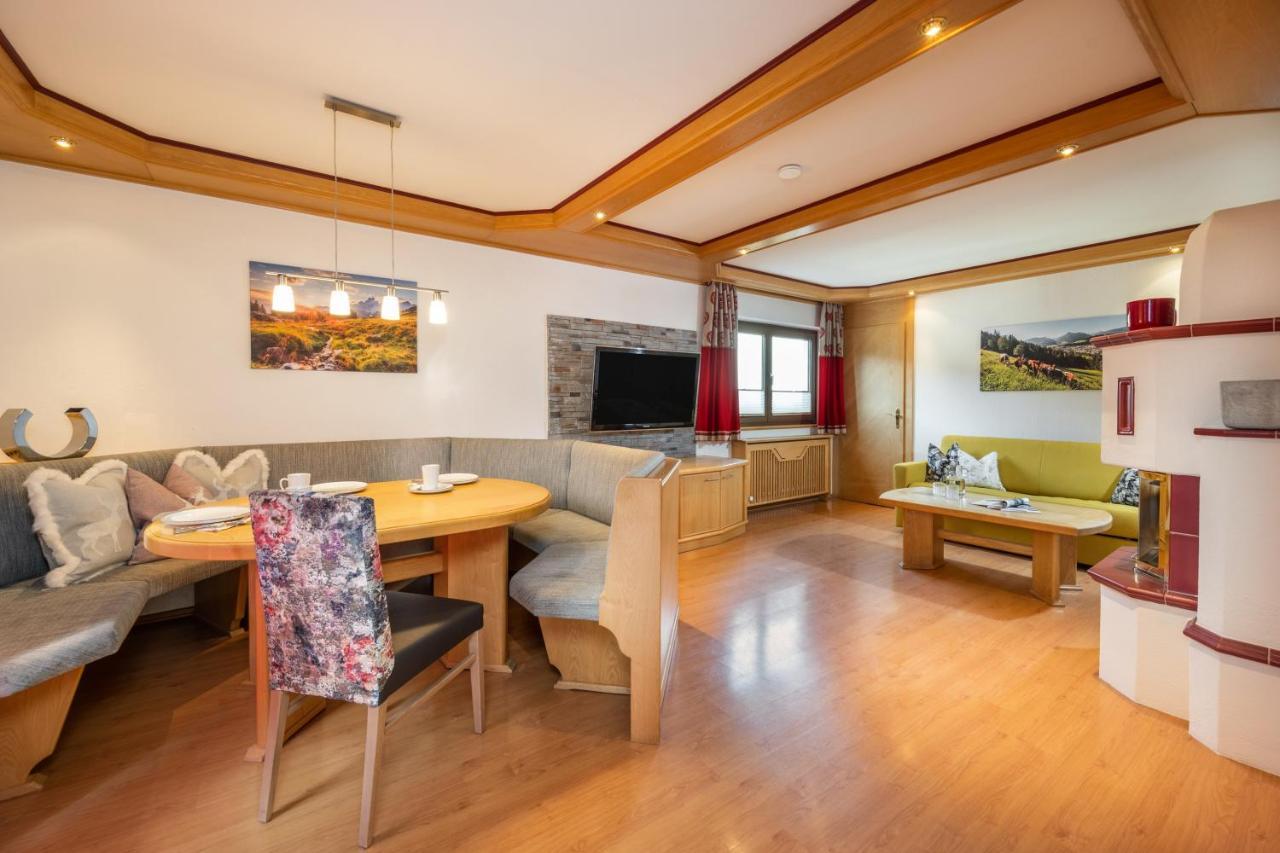 Wohn-Leben Altenmarkt Apartments อัลเทนมาร์คท์ อิม พองเงา ภายนอก รูปภาพ