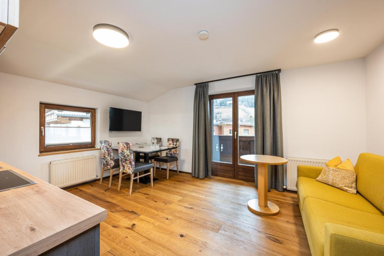 Wohn-Leben Altenmarkt Apartments อัลเทนมาร์คท์ อิม พองเงา ภายนอก รูปภาพ